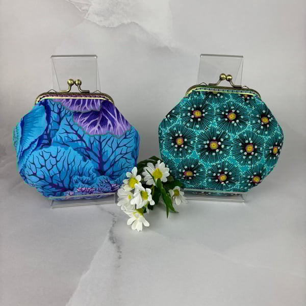 Floral coin purse, Turquoise frame purse, Optional chain, 2 pattern options