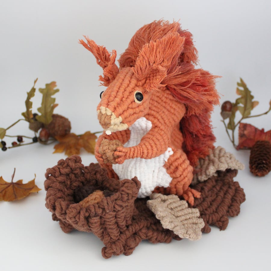 Macrame red squirrel collectable, Autumn woodla... - Folksy