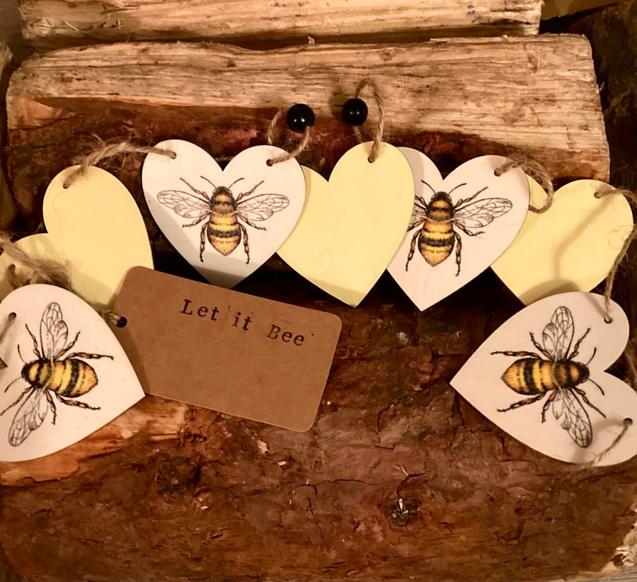 Wooden Rustic Bee Garland Bunting