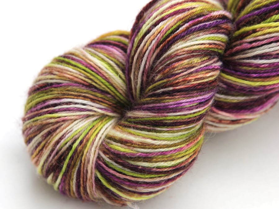 Thistledown - Superwash Bluefaced Leicester 4-ply yarn