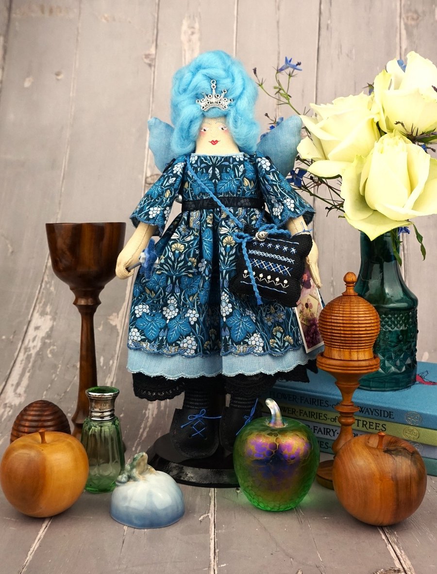 Lapis, A Tiny Midnight Fairy God Mother Doll