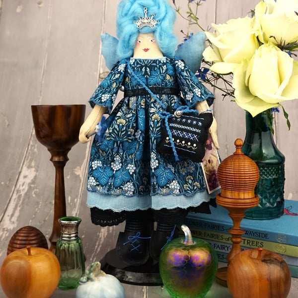 Lapis, A Tiny Midnight Fairy God Mother Doll