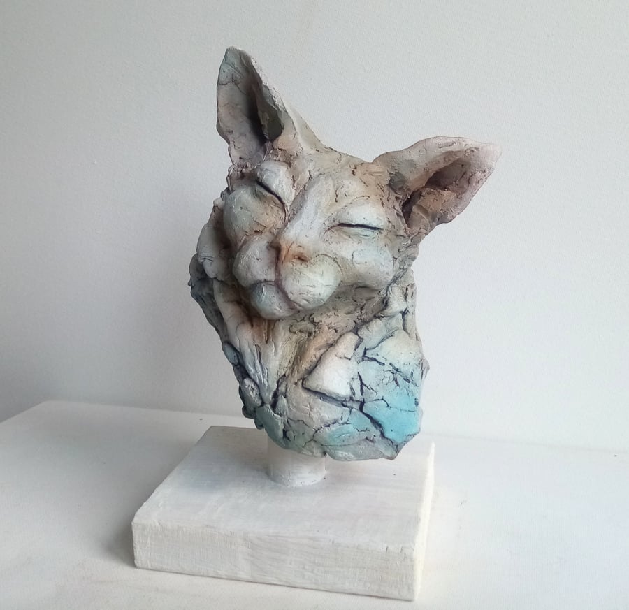 Feline. Ceramic cat sketch sculpture. 