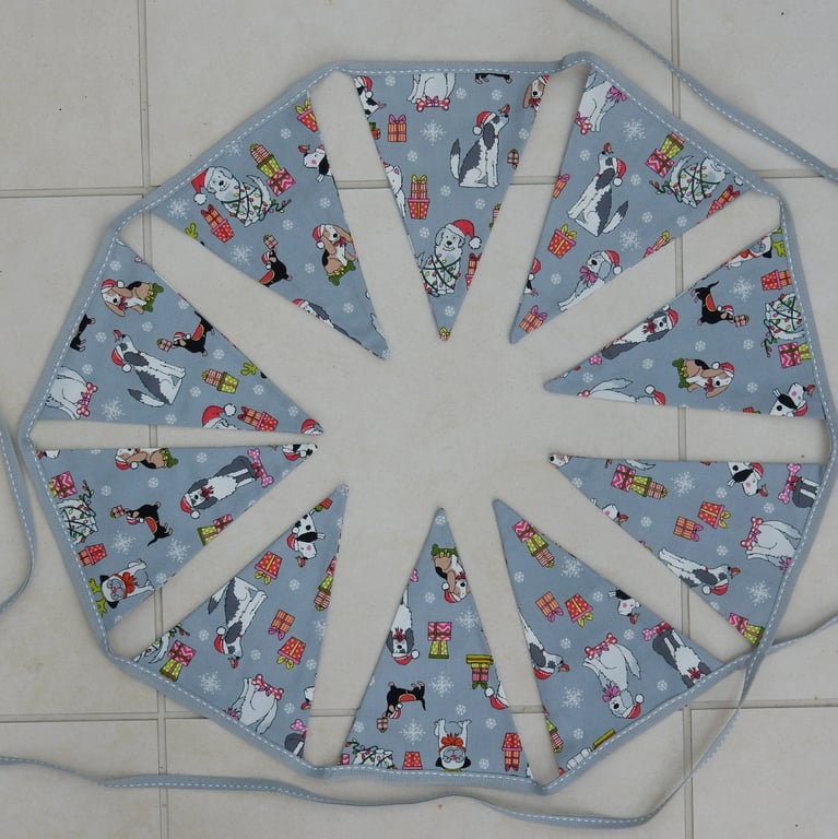 Bunting Christmas dogs and presents