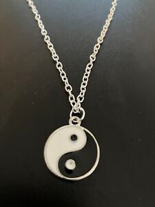 yin yang pendant necklace silver plated 18"" chain charm
