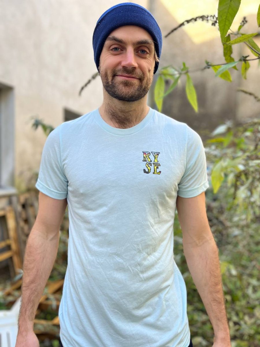 RYSE Design - Medium T-shirt