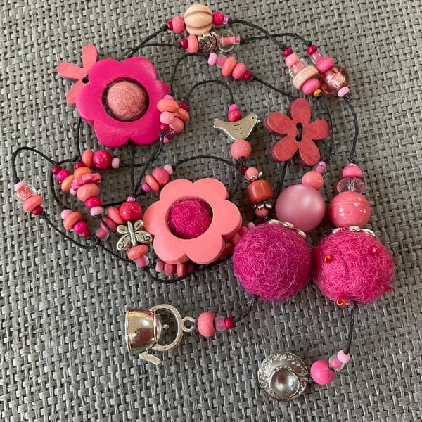 “Chai 2” lariat necklace