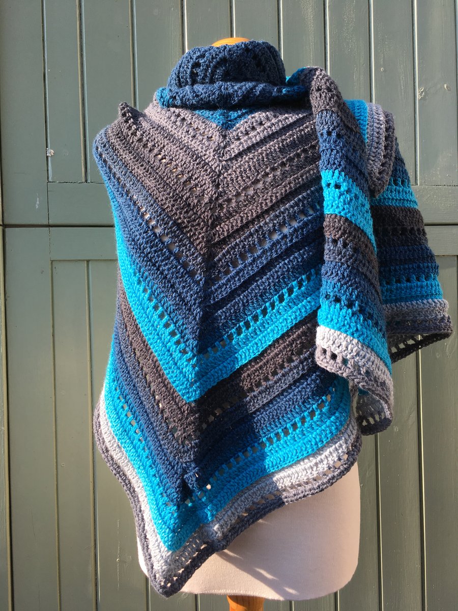 Into the Blue textured crochet triangle scarf