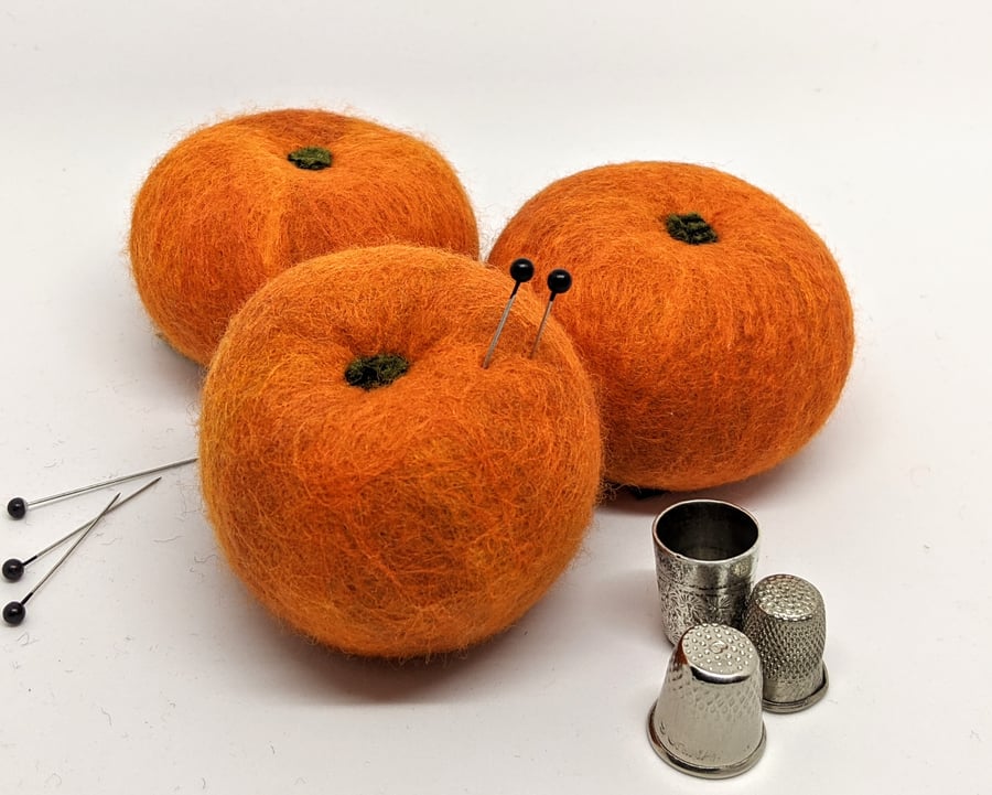 Felted wool fruit pincushion: Orange