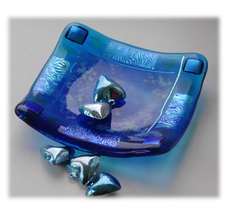 Fused Glass Trinket Dish 9.5cm Turquoise Dichroic Bordered 022