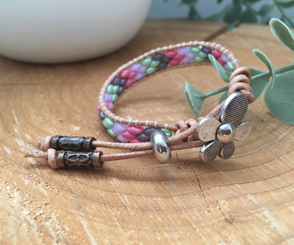 Bracelet, Pretty adjustable beaded boho leather wrap bracelet, boho chic