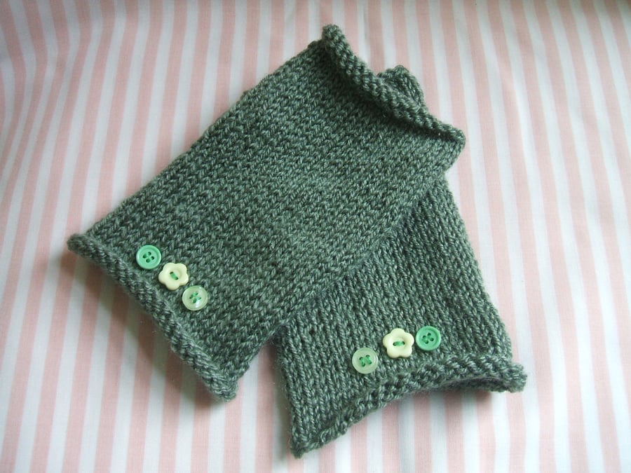Hand knitted wrist warmers, fingerless mittens - olive green with buttons