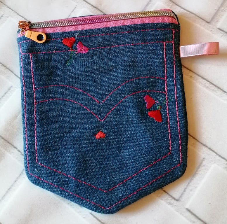 EMBROIDERED HEARTS DENIM MAKE UP BAG