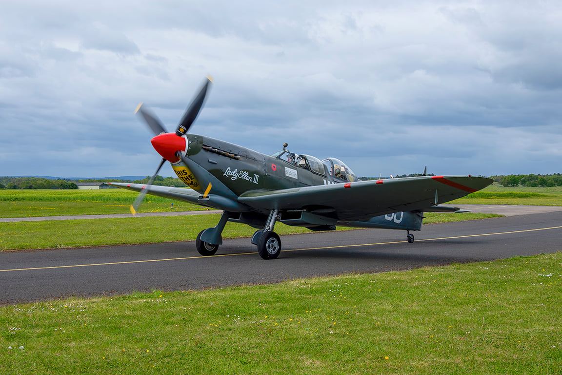Spitfire on the apron print