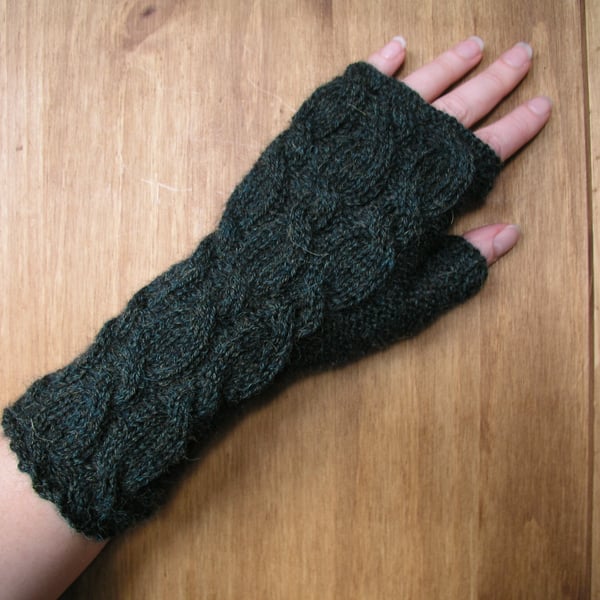 Alpaca Fingerless Gloves Bottle Green