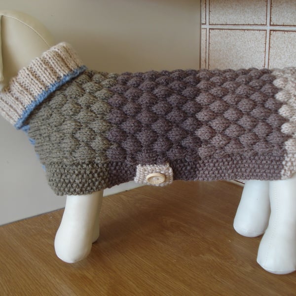 Medium Dog Coat Aran Ombre Yarn With Earth Tones Of Browns And Blue (R847)