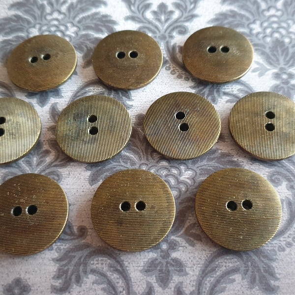 1" 25mm 40L groove effect 2 hole Antique Gold Button