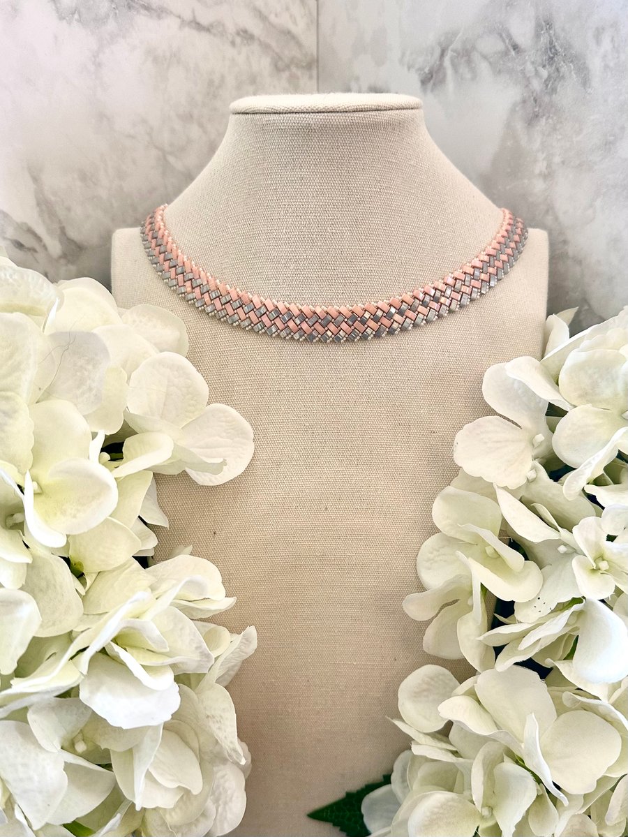 Round Herringbone Necklace - Gloss Grey & Coral 