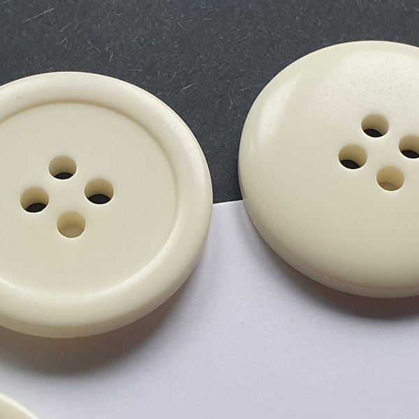 1" 25mm 40L classic CREAM Buttons 4 hole high satin finish