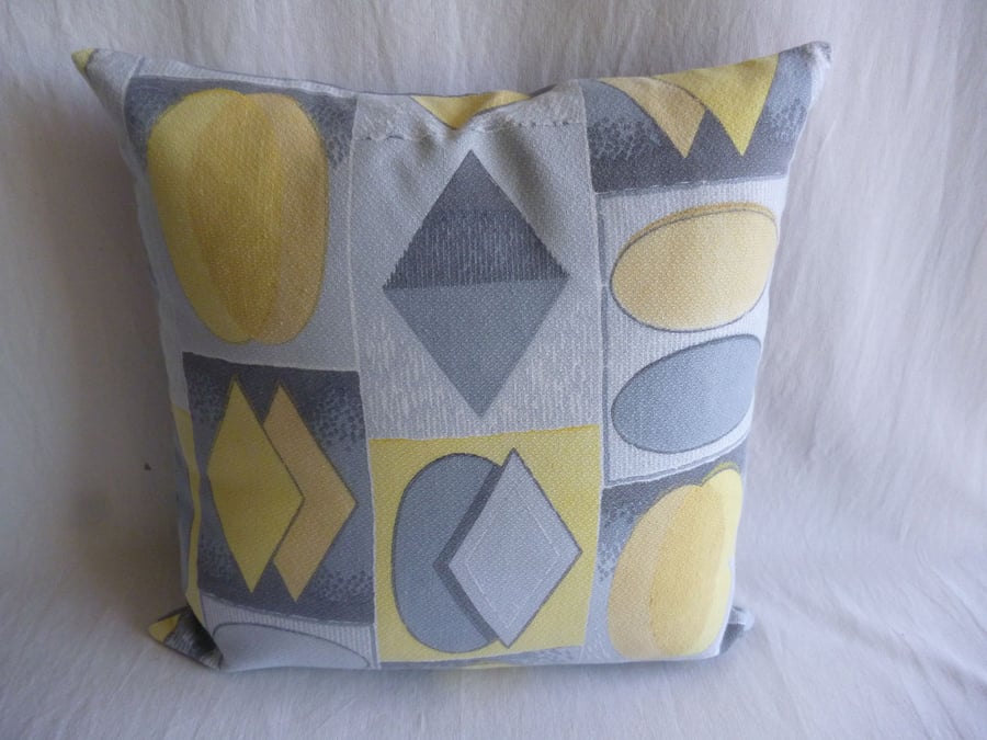 1960s vintage barkcloth cushion cover