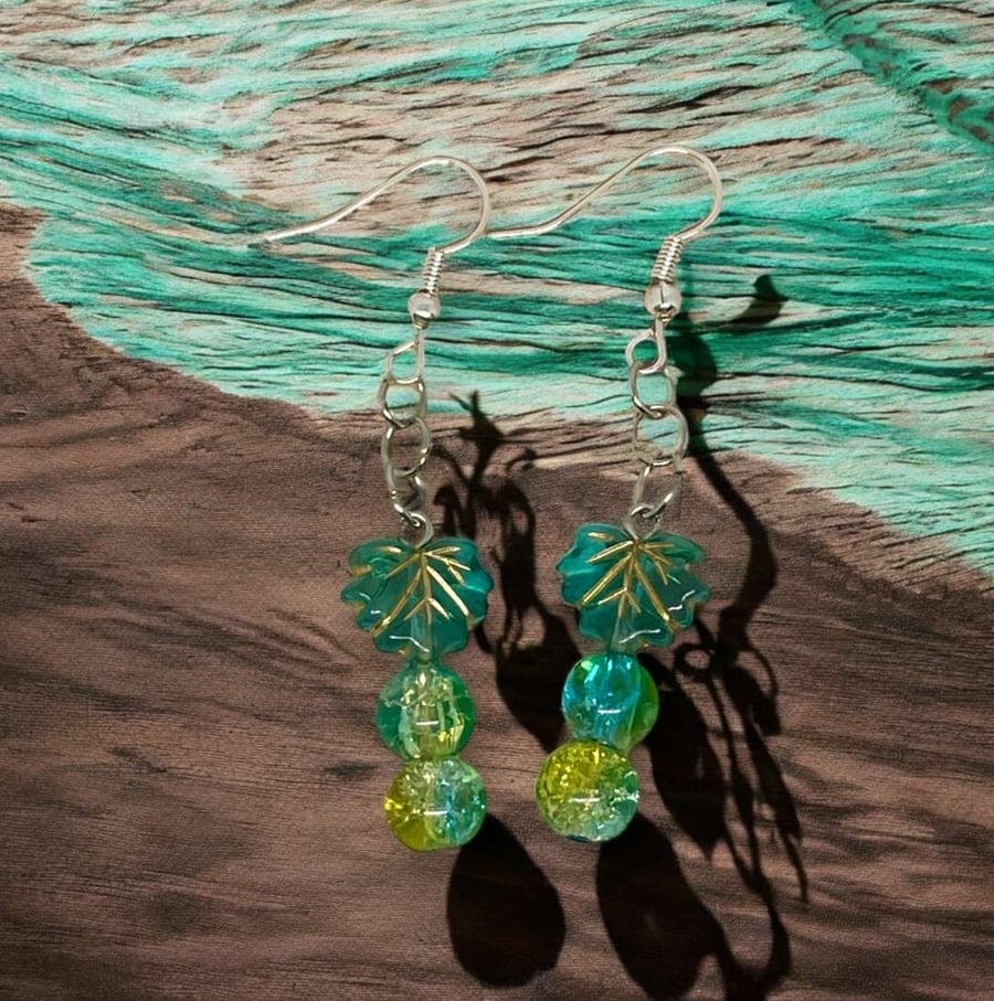 Aqua leaf dangles
