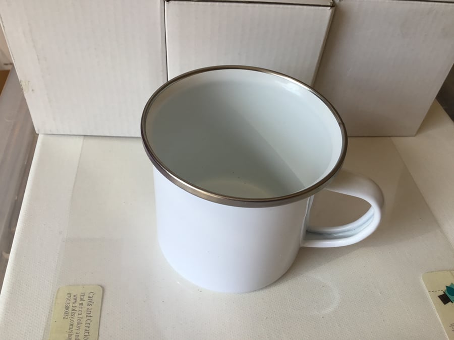 enamel mugs for cricut. Mugs. Set of 10 mugs. Cricut. CC734