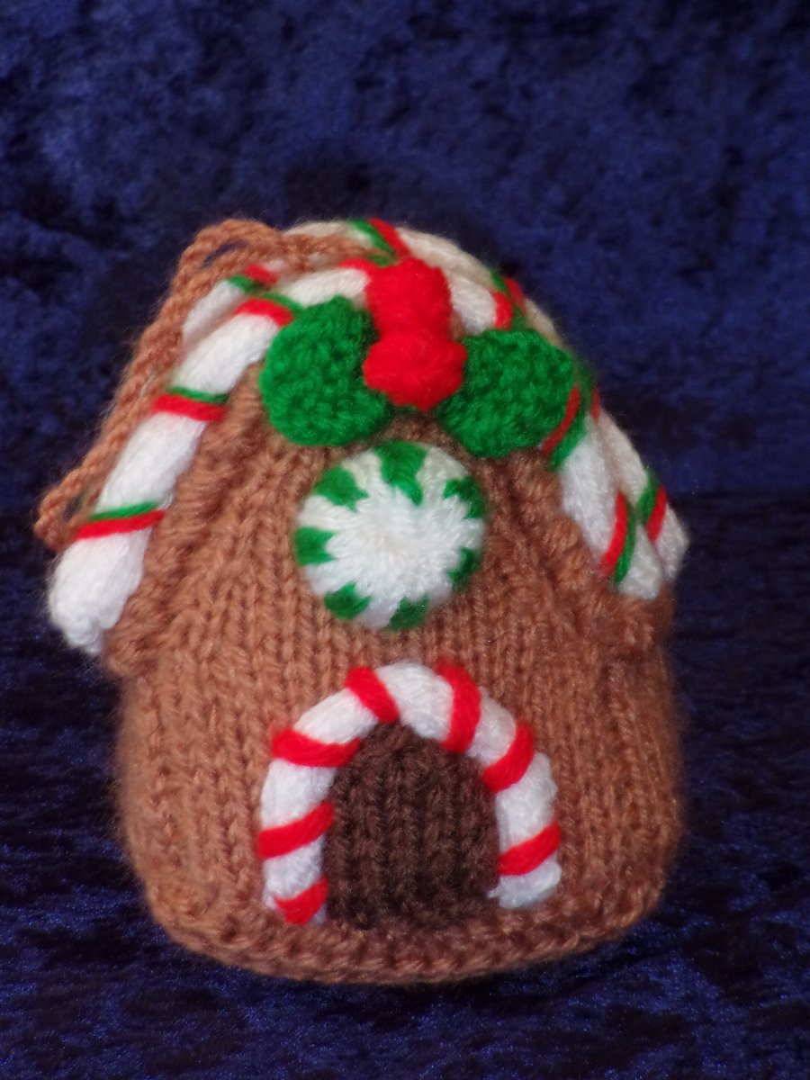 Knitted Gingerbread House Decoration