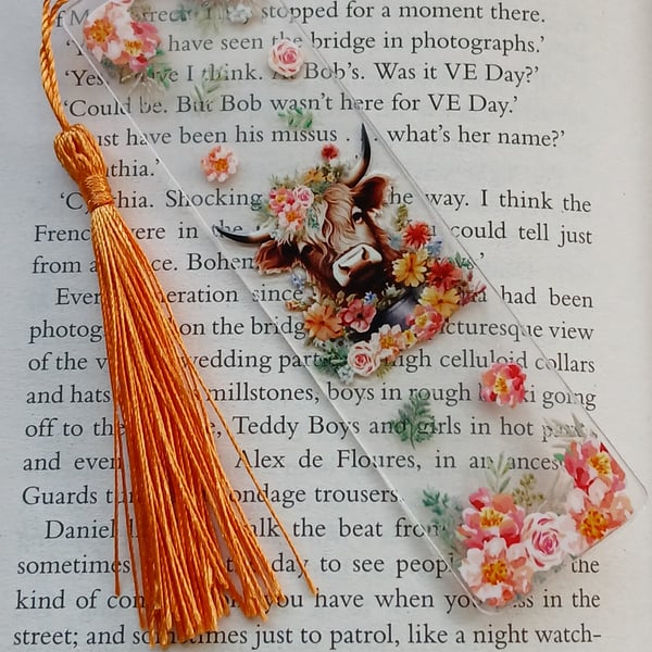 Clear acrylic bookmark 