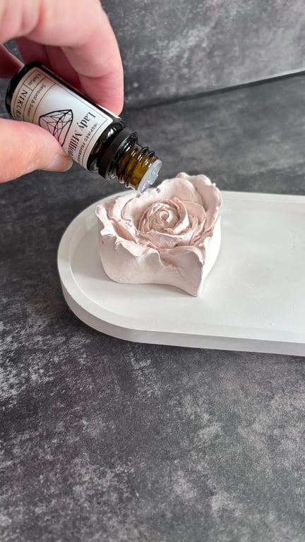 Rose Heart Essential Oil Diffuser and White Oval Tray Home Decor Gift