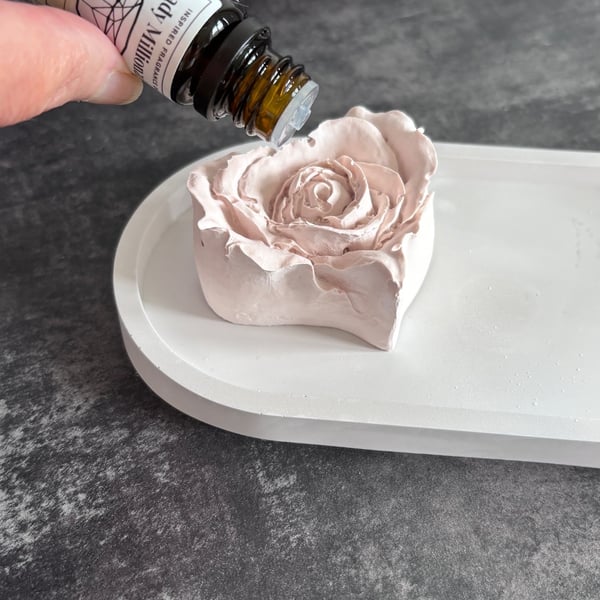 Rose Heart Essential Oil Diffuser and White Oval Tray Home Decor Gift