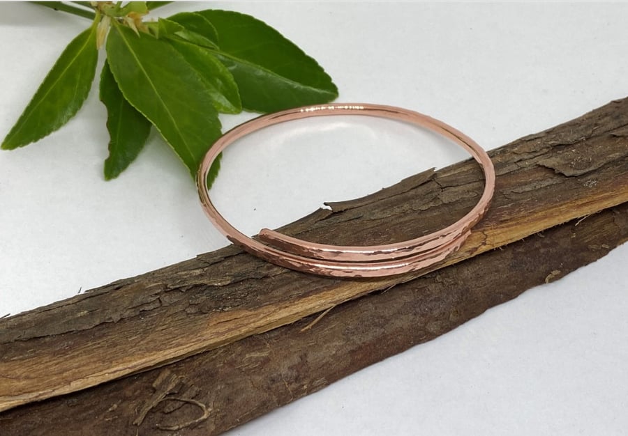 Copper Bracelet Overlap Wraparound Hammered Copper Bangle 7th Anniversary Gift