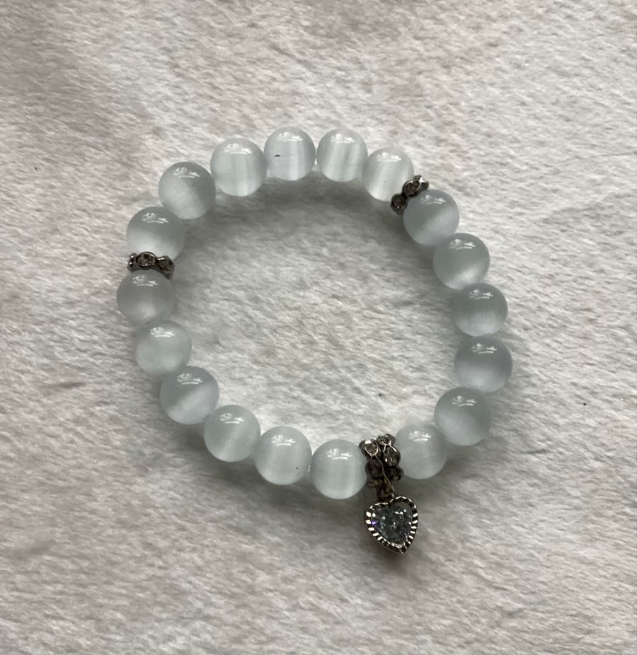 Stretch cats eye bracelet