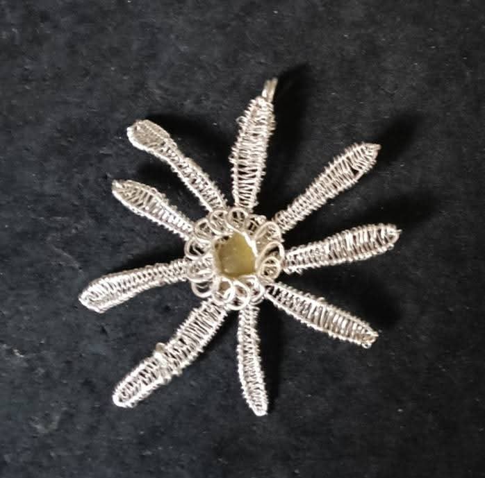 MOON DAISY - Pendant 