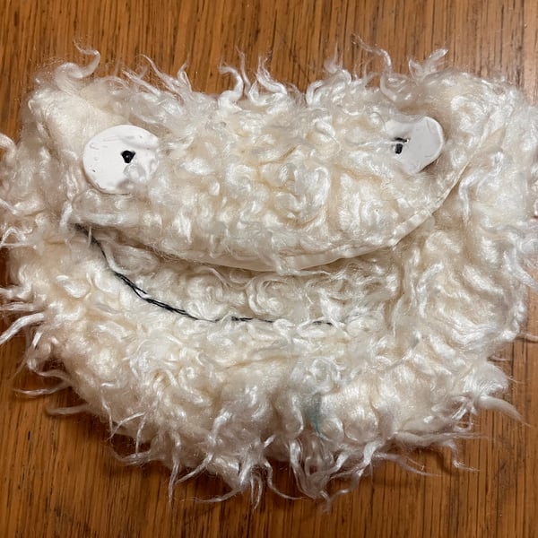 Monster head purse in faux fur with Fimo eye buttons
