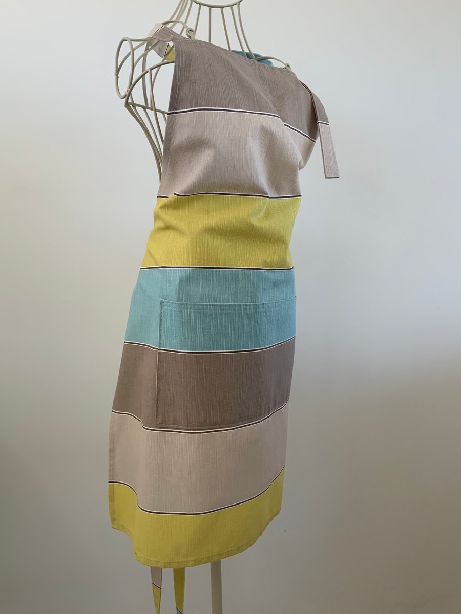 Full Apron, Lined Centre Pocket, adjustable neck strap, Apron, Craft Apron