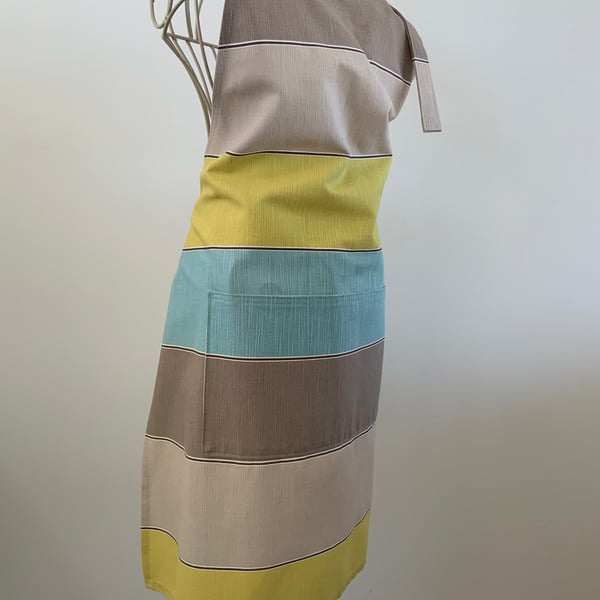 Full Apron, Lined Centre Pocket, adjustable neck strap, Apron, Craft Apron