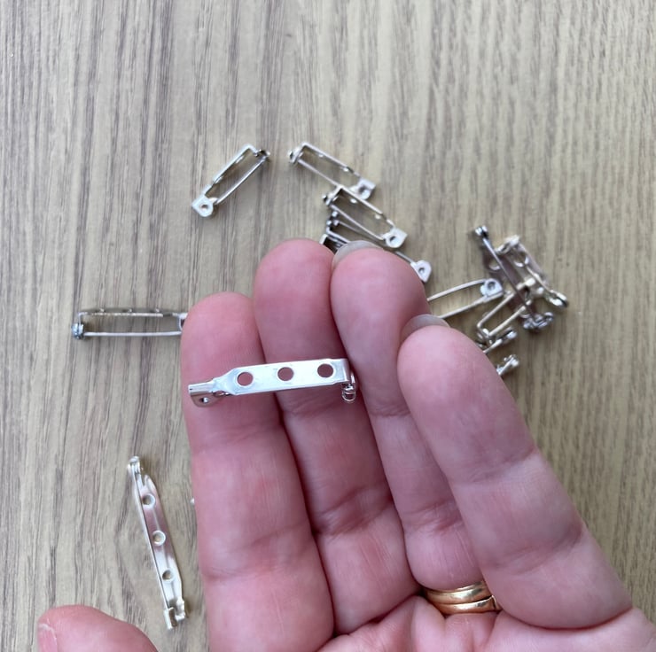 Over 30 Silver Plated Brooch Backs or Clasps wi... Folksy