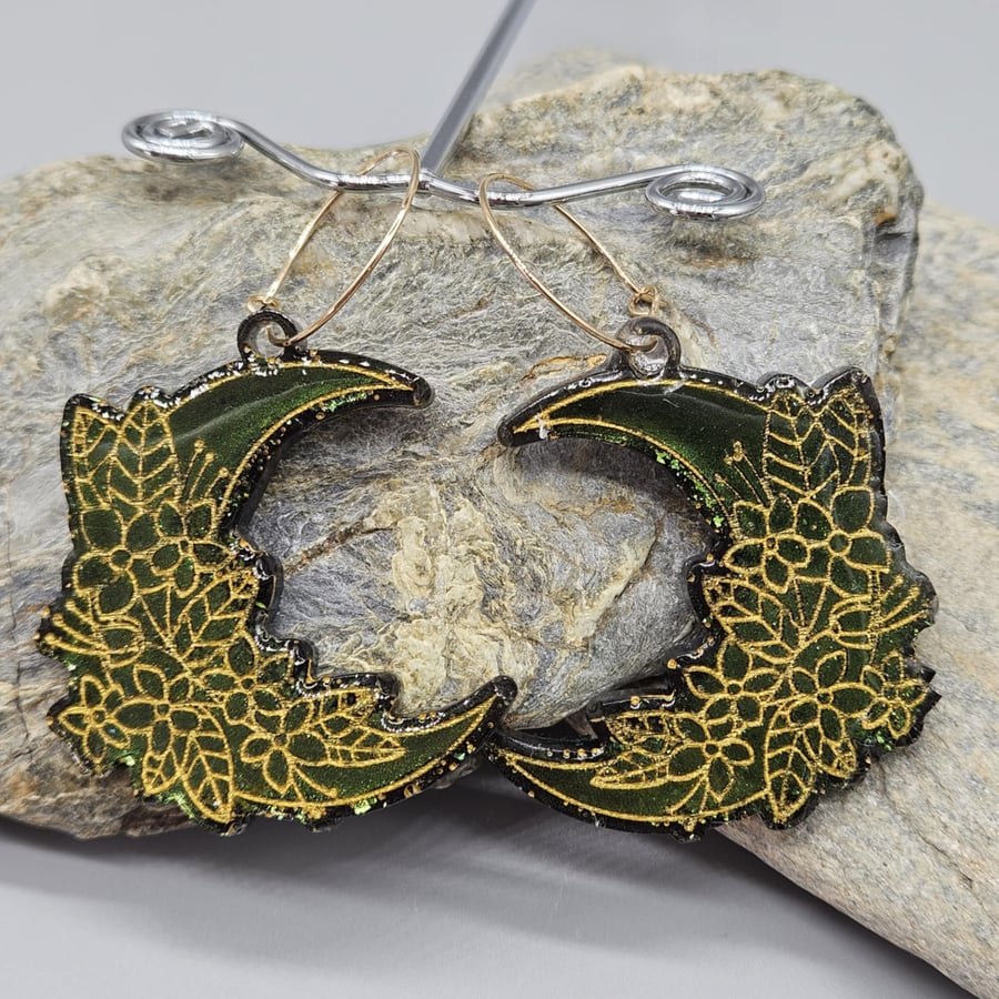 Floral Moon Earrings, Floral Resin Earrings, Flower and Moon Earrings,