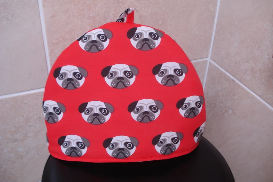 Tea Cosy For A Pug Lover Red With Lovely Pug Faces 2-4 Cup (R438)