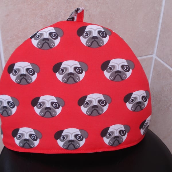 Tea Cosy For A Pug Lover Red With Lovely Pug Faces 2-4 Cup (R438)