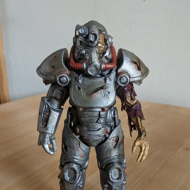 Undead Ghoul T-51 Power Armor Desktop Display Model Fallout Inspired