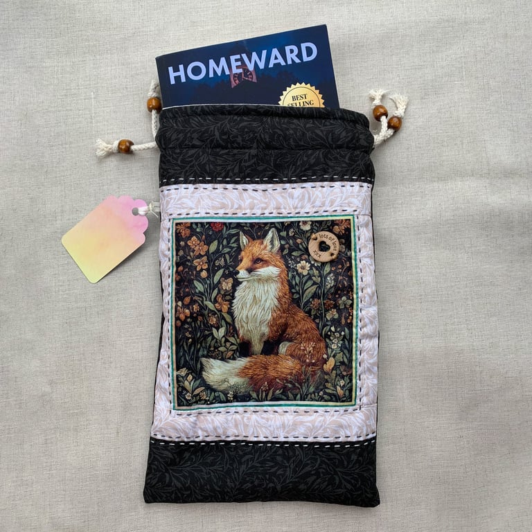 Handmade Quilted Fox Gift Pouch – Padded Drawstring Bag with Tag