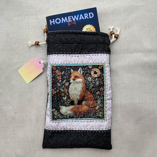 Handmade Quilted Fox Gift Pouch – Padded Drawstring Bag with Tag