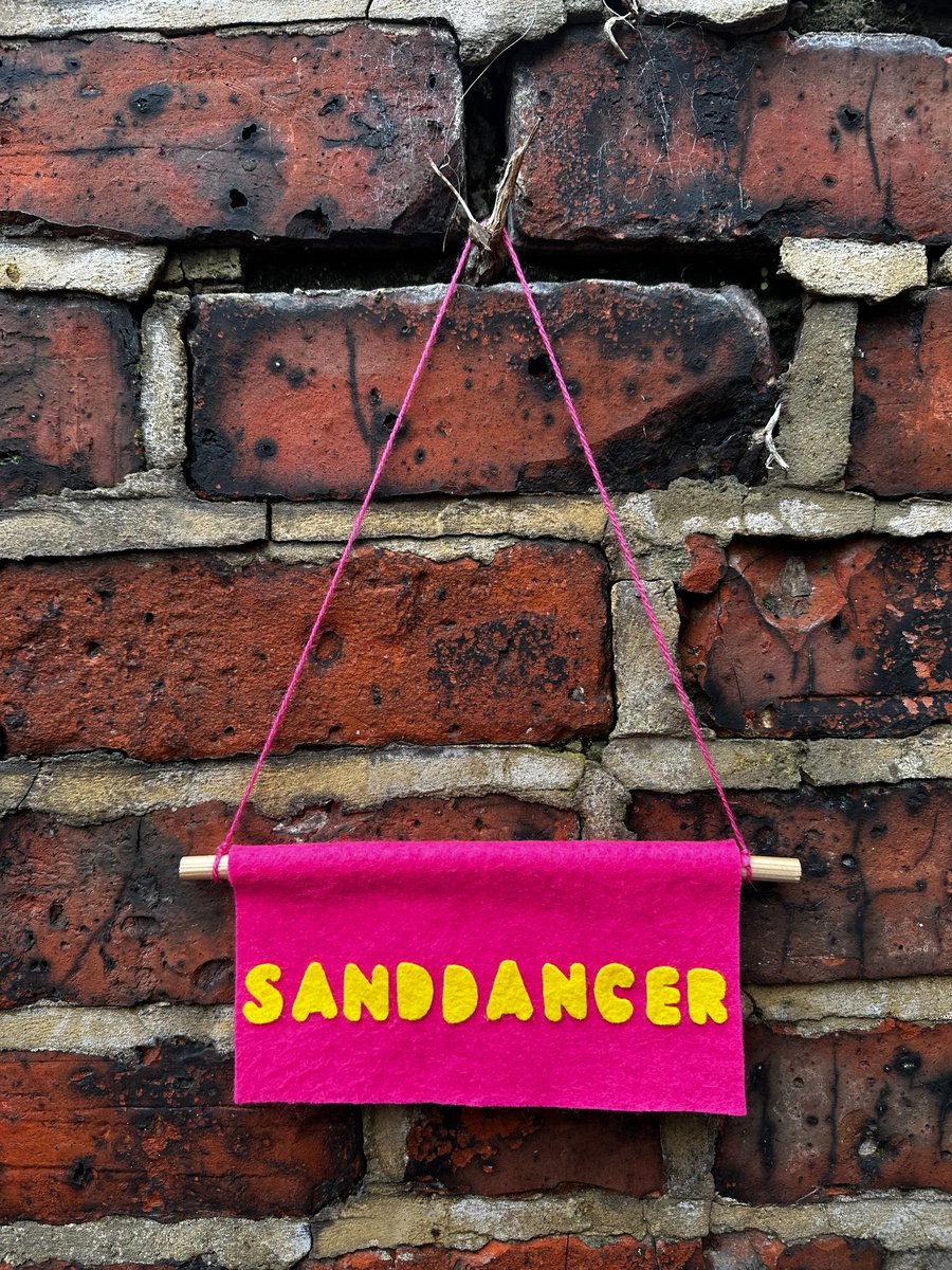 Geordie Hanging- Sanddancer