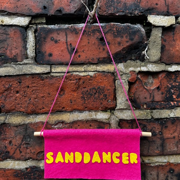 Geordie Hanging- Sanddancer