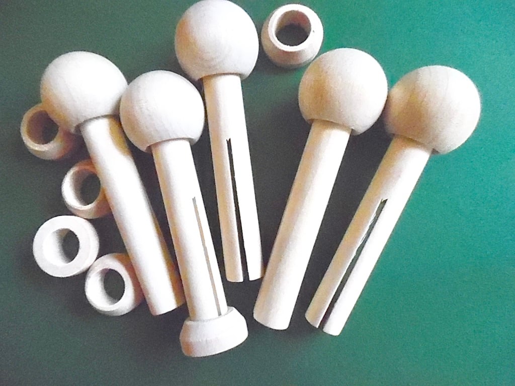 5 x Traditional Dolly Pegs, Heads and Stands