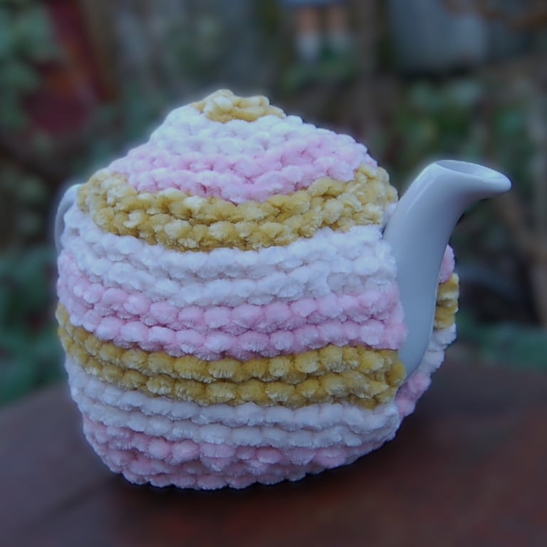 Small Tea cosy - hand knitted pink, yellow and white