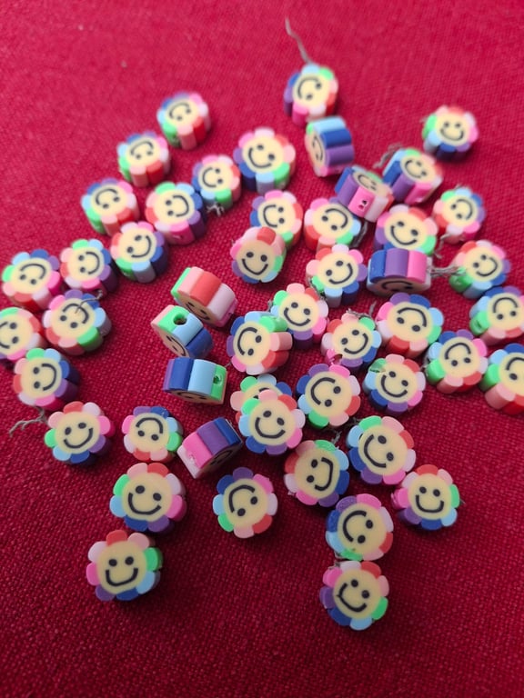 50 x Handmade Polymer Clay Mixed Colour 10mm Smiley Faces Beads
