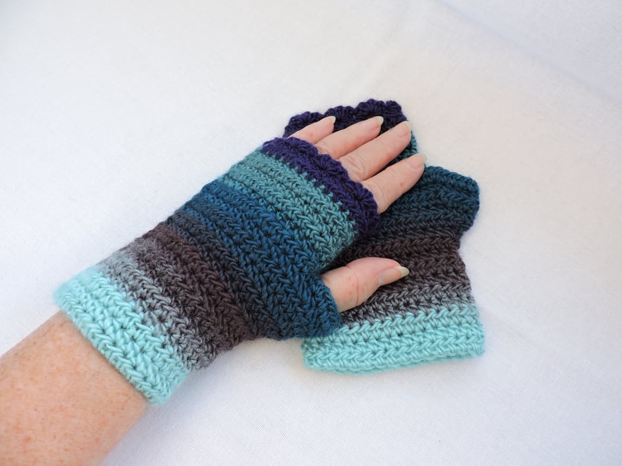 Seconds Sunday Fingerless Crochet Mitts Aqua Teal Charcoal Navy Blue