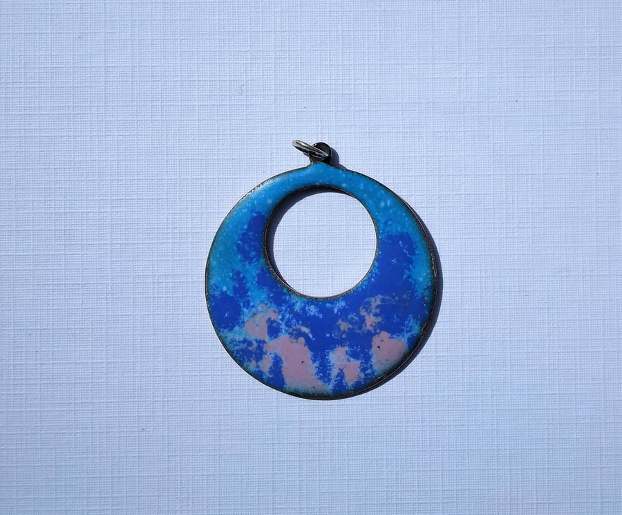 Blue and pink enamelled copper pendant 121